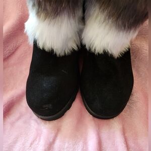 BearPaws Suede Wit Faux Fur ●nwt 》 Didnt Come Wit Box□size9